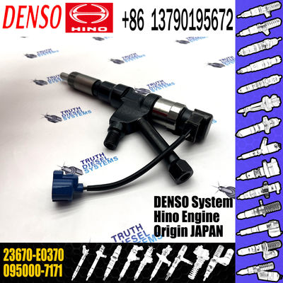 23670-E0370 DENSO Diesel Injector 095000-7171 Common Rail Fuel Injector
